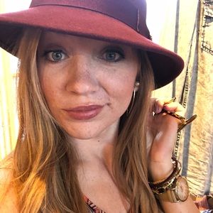 Meet your Posher, Rachel